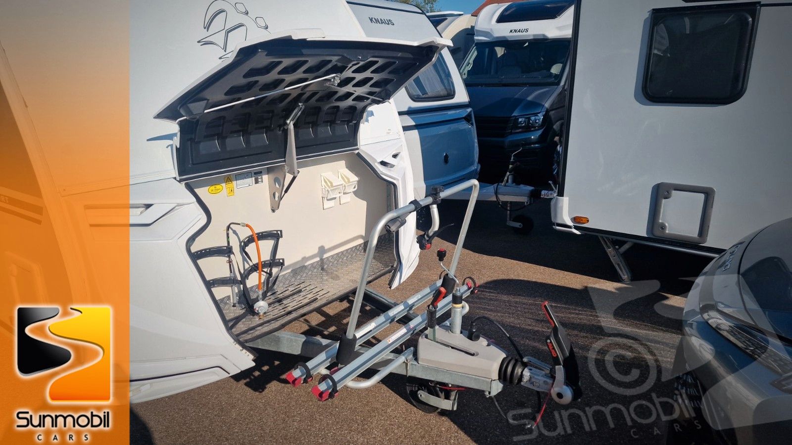 Fahrzeugabbildung Knaus Sport 540 FDK 1.800kg 3fach-Stockbett Plus-Paket