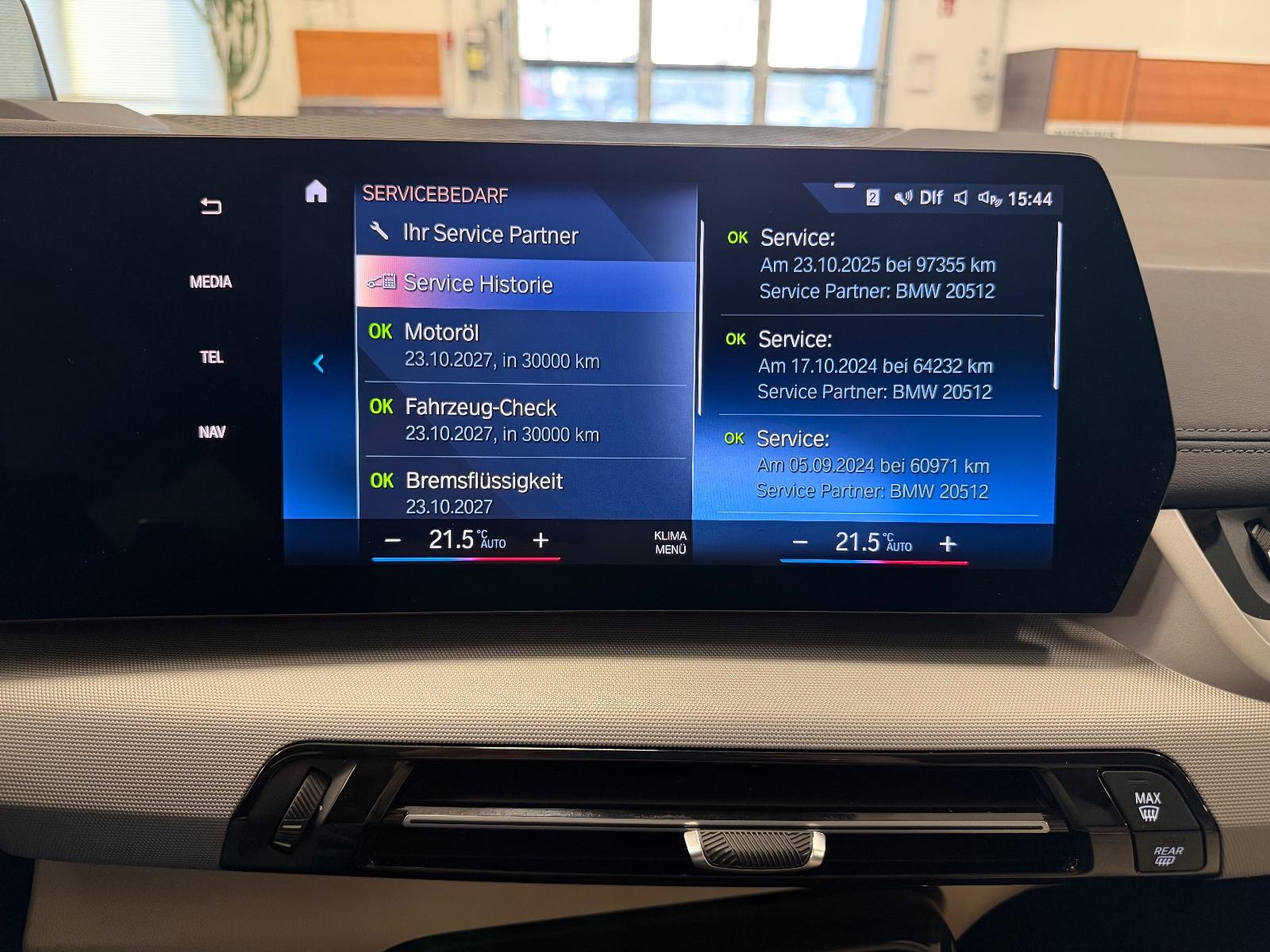 BMW 230exD/AcT/HUD/LEDerMemorSportStz/360°/P+DrivPro