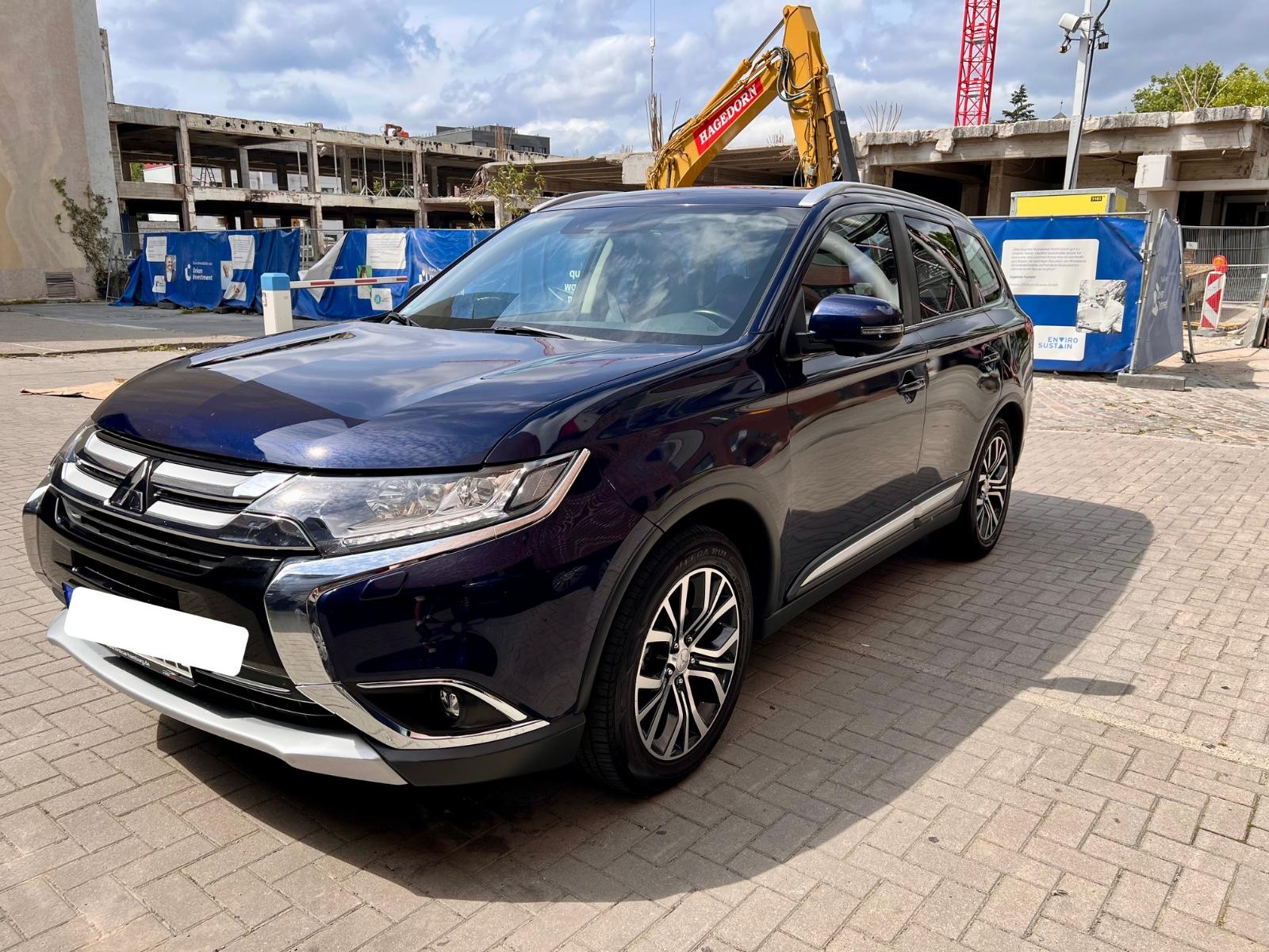 Mitsubishi Outlander 2.2 DI-D 4WD Automatik, 7 Sitzer 