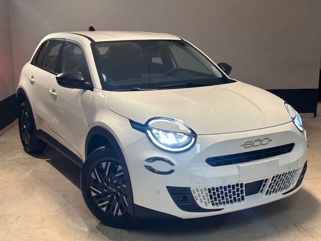 Altele Fiat 600 Hybrid DCT MHEV La Prima PRONTA CONSEGN