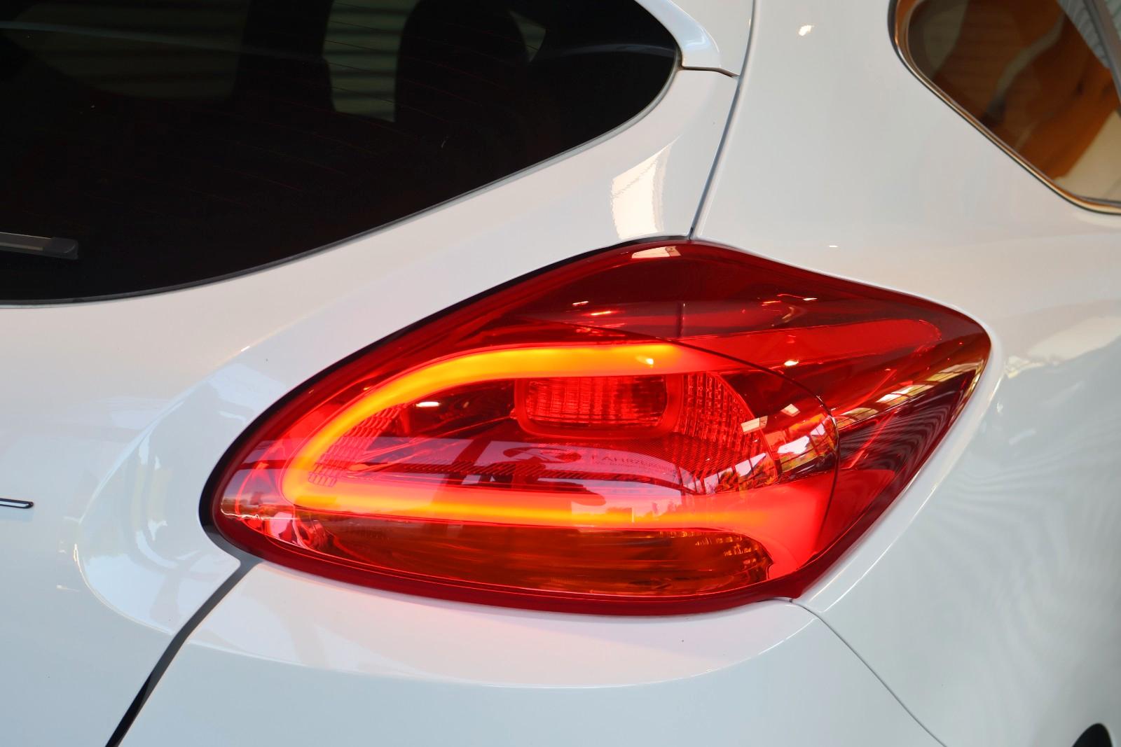 Kia ProCeed GT/RÜCKFAHRKAMERA/PDC/BI-XENON