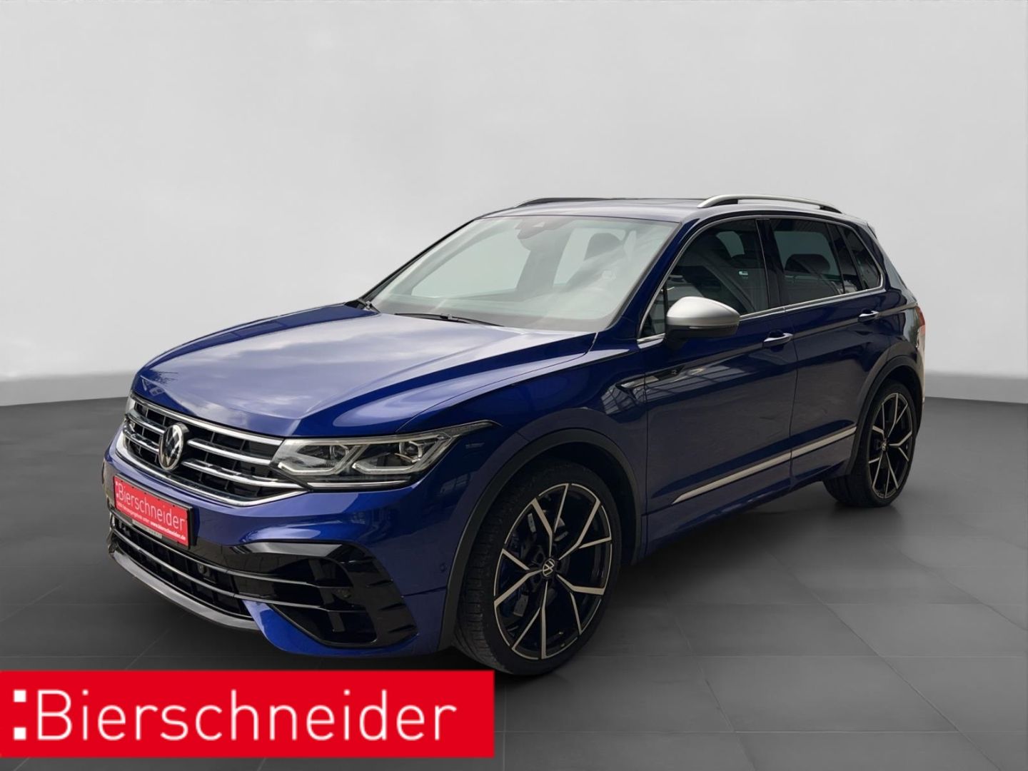 Volkswagen Tiguan 2.0 TSI DSG 4Mo. R AHK HUD AKRA DCC H&K