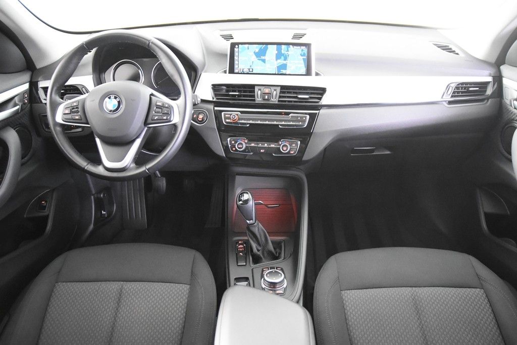 BMW X1 sDrive18i *1.Hand*Navi*Kamera*EHK* foto 2