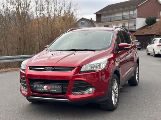 Ford Kuga Titanium 2,0 TDCI 150 PS/PANO/LEDER