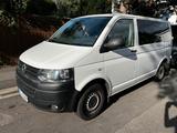 Volkswagen T5, 2,0 TDI , Bus Transporter, 8-Sitzer 
