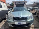 Skoda Octavia Combi Ambiente KLIMA AHK 1 HAND .. !!! - Skoda Octavia: Combi Ambiente