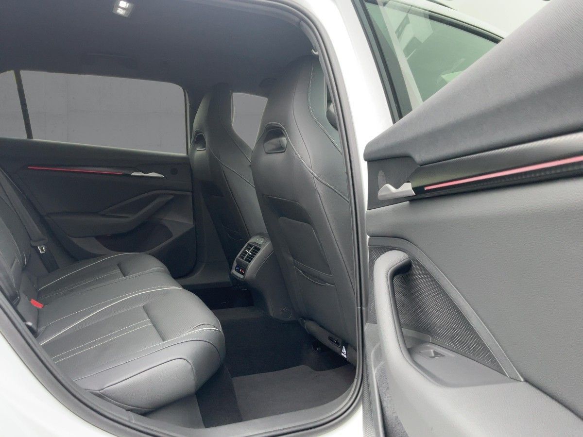 Skoda Superb - Bild 12