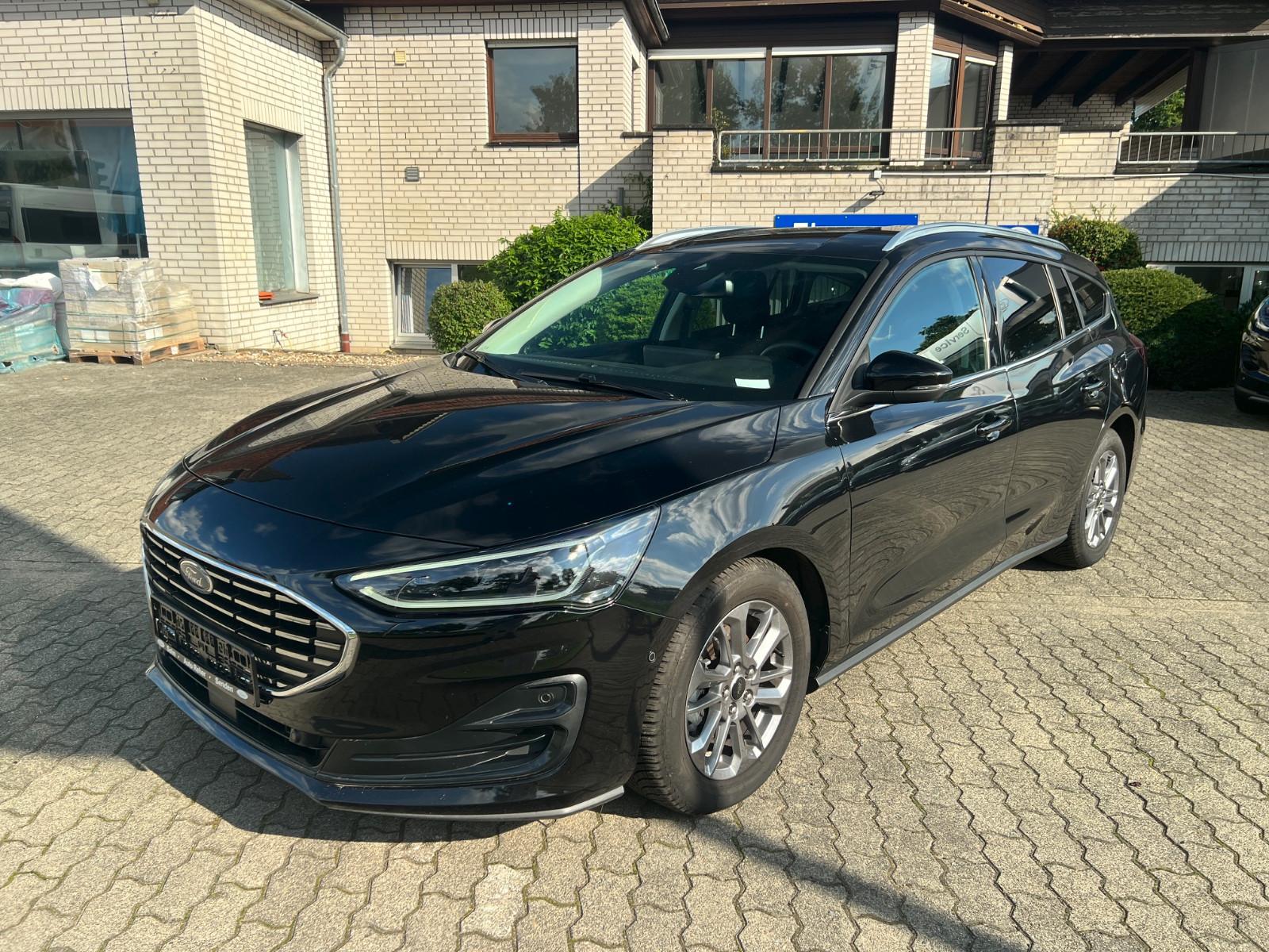 Ford Focus Turnier Titanium autom. ACC Blis MatrixLed