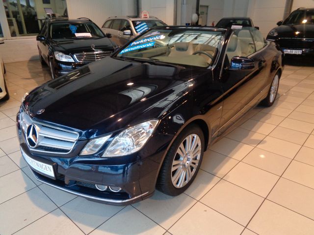 Mercedes-Benz E 200 Cabriolet BlueEFF. AVANTGARDE LEDER PDC