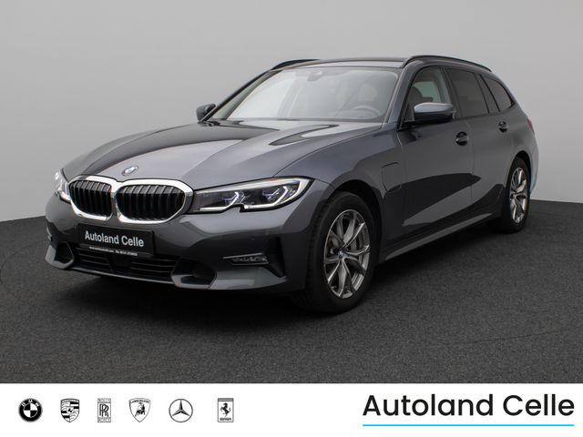 BMW 330e xD Sport Line Panorama Laser Kamera HUD DAB