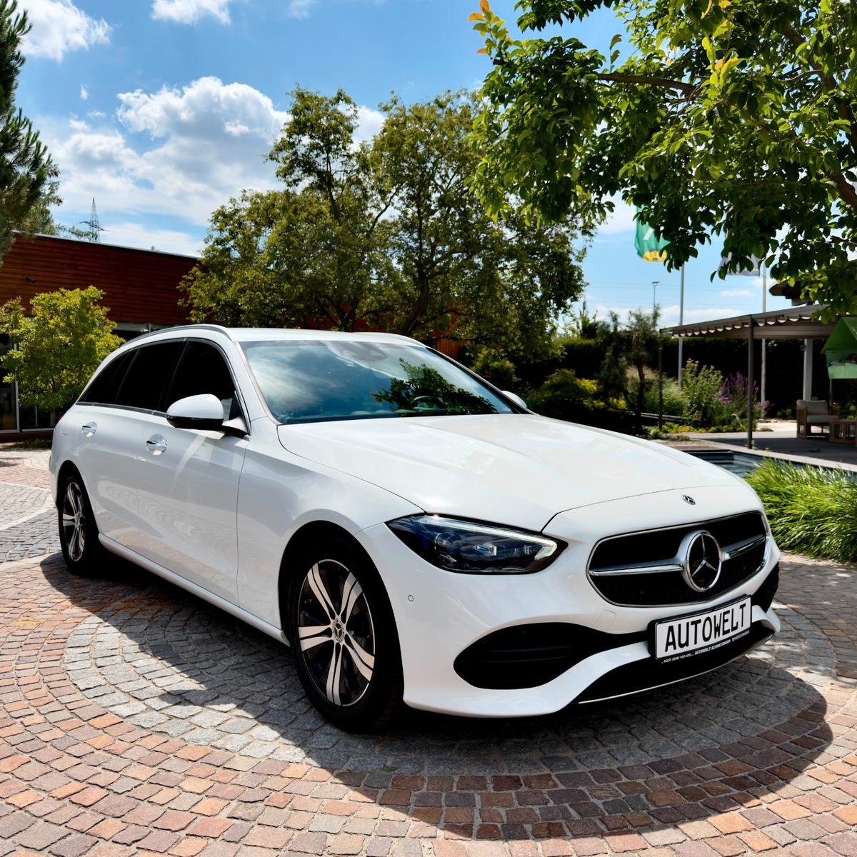Mercedes-Benz C 220