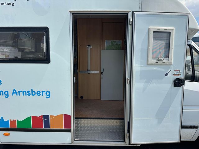 Fahrzeugabbildung Mercedes-Benz Robel-Mobil 665 *Grüne Plakette*