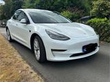 Tesla Model 3 Langstreckenbatterie - Allradantrieb... - Tesla Model 3 Gebrauchtwagen in Frankfurt