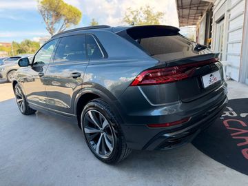 Audi Q8 - 4