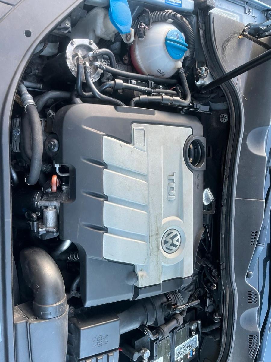 Volkswagen Passat 2009 — photo 9