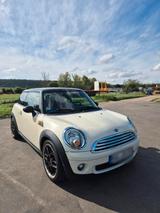 MINI Mini Cooper  EZ 2010  nur 84.000 km  12... - MINI MINI Gebrauchtwagen in Halle