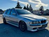 BMW 530d A touring M-Paket TÜV Neu Doppelglas AHK - BMW 530 aus 2002: Kombi