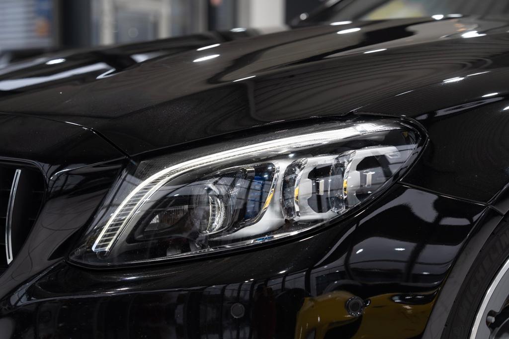 Mercedes-Benz C 63 AMG