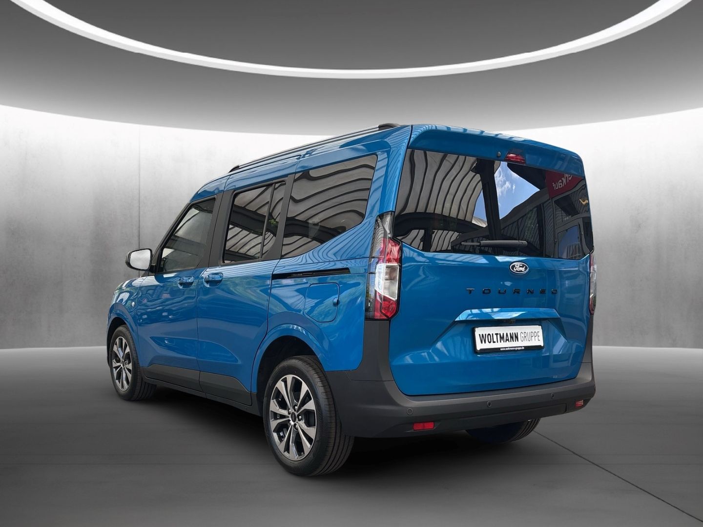 Fahrzeugabbildung Ford Tourneo Courier Titanium Navi ACC Klimaautom Len