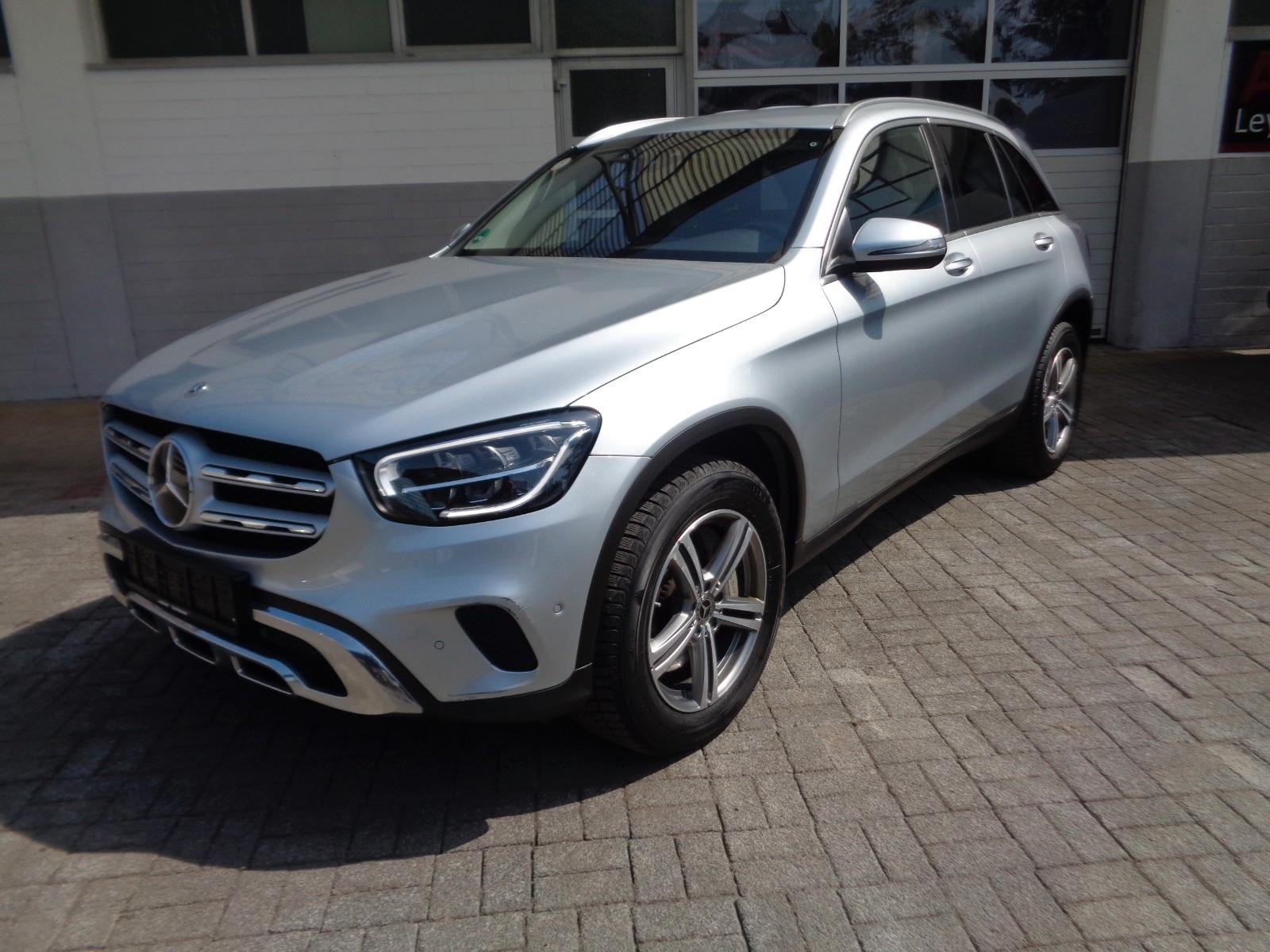 Mercedes-Benz GLC 300 de 4Matic WIDE  LED Distronic  Keyless
