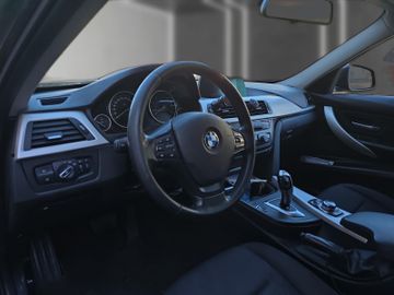 BMW 320 - 11