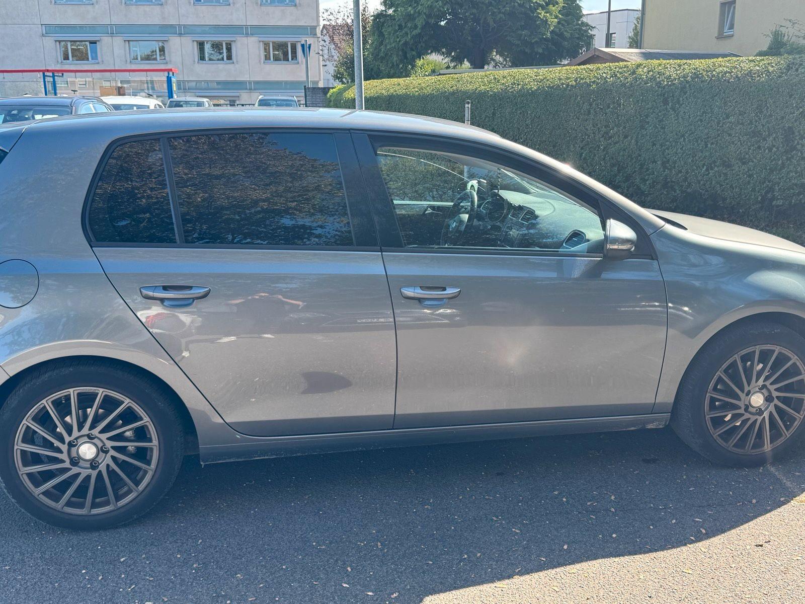 Volkswagen Golf 2011 — engine 86 HP (63kW)