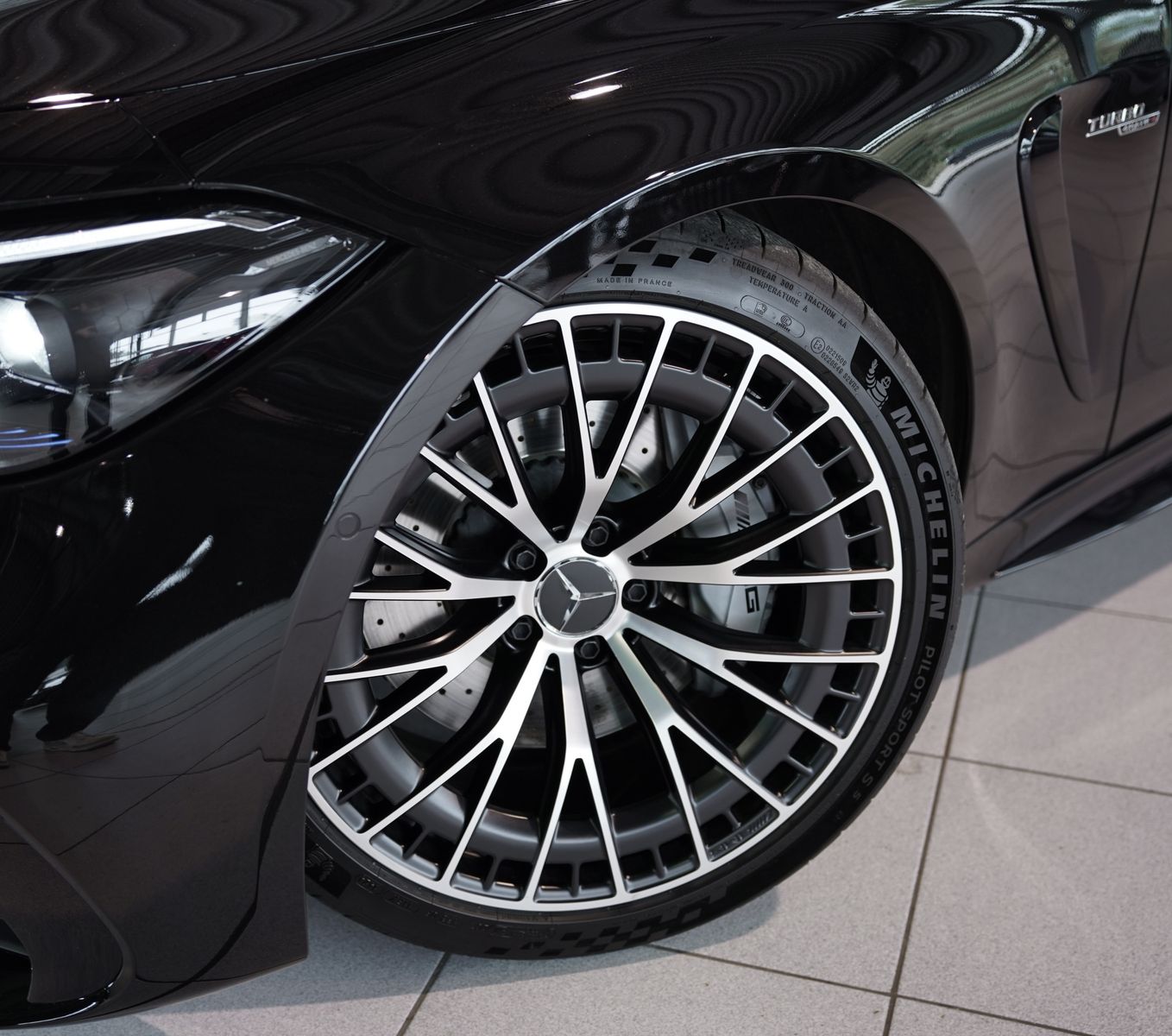 Mercedes Benz Cle 53 Amg