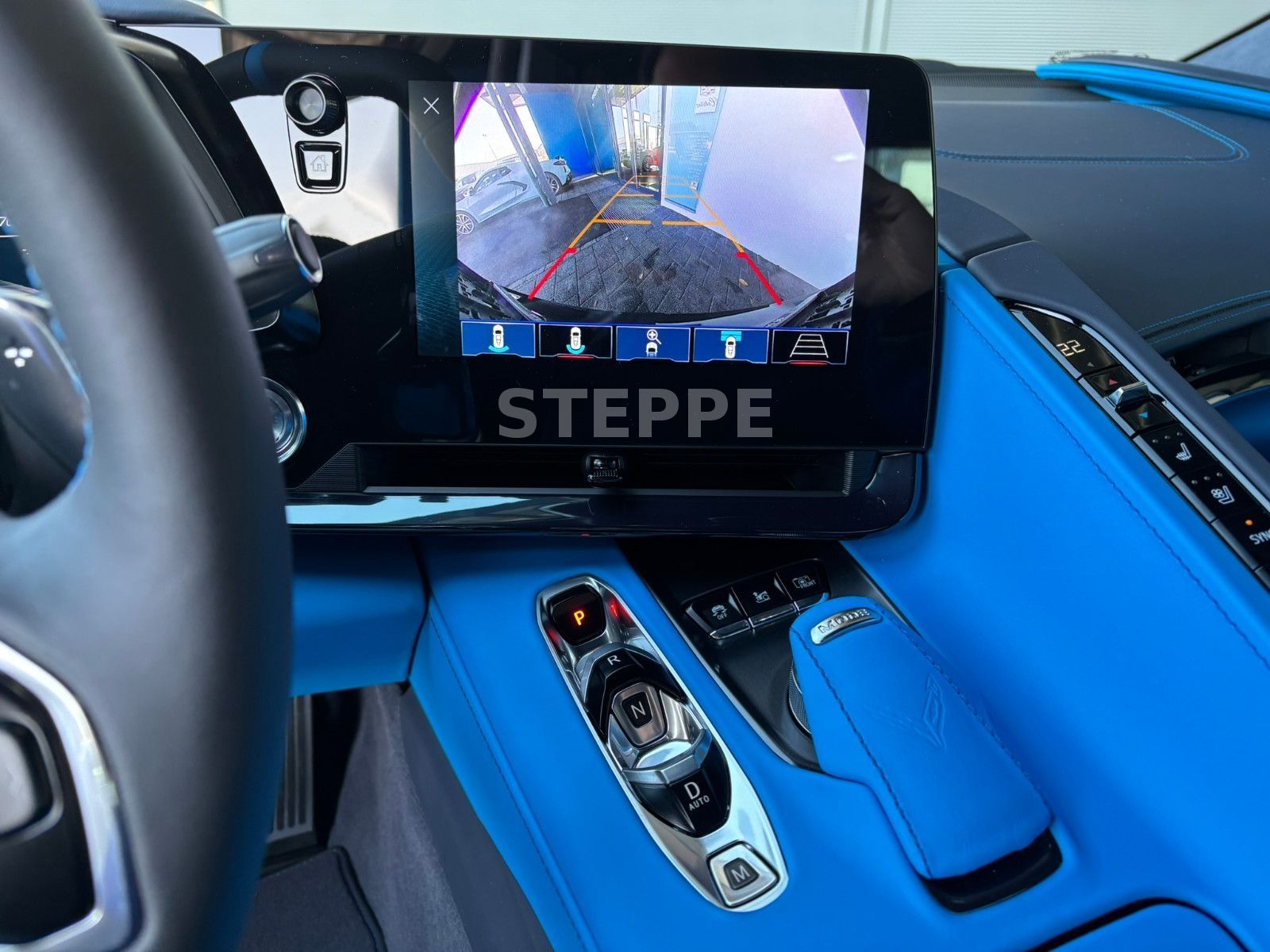 Corvette C8 Stingray Coupe 6,2 V8 3LT Europamodell STEPPE