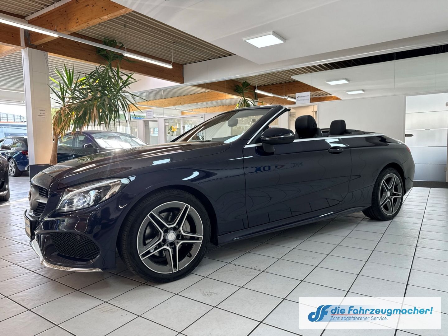 Fahrzeugabbildung Mercedes-Benz C 200 Cabrio AMG Sportpaket LED Mehrzonenklima F