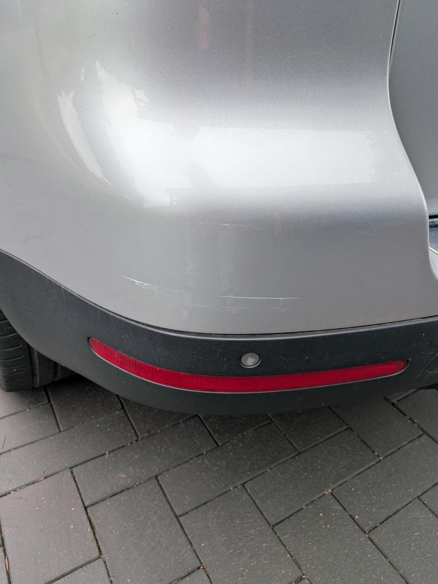 Volkswagen Touareg 2005 — photo 11