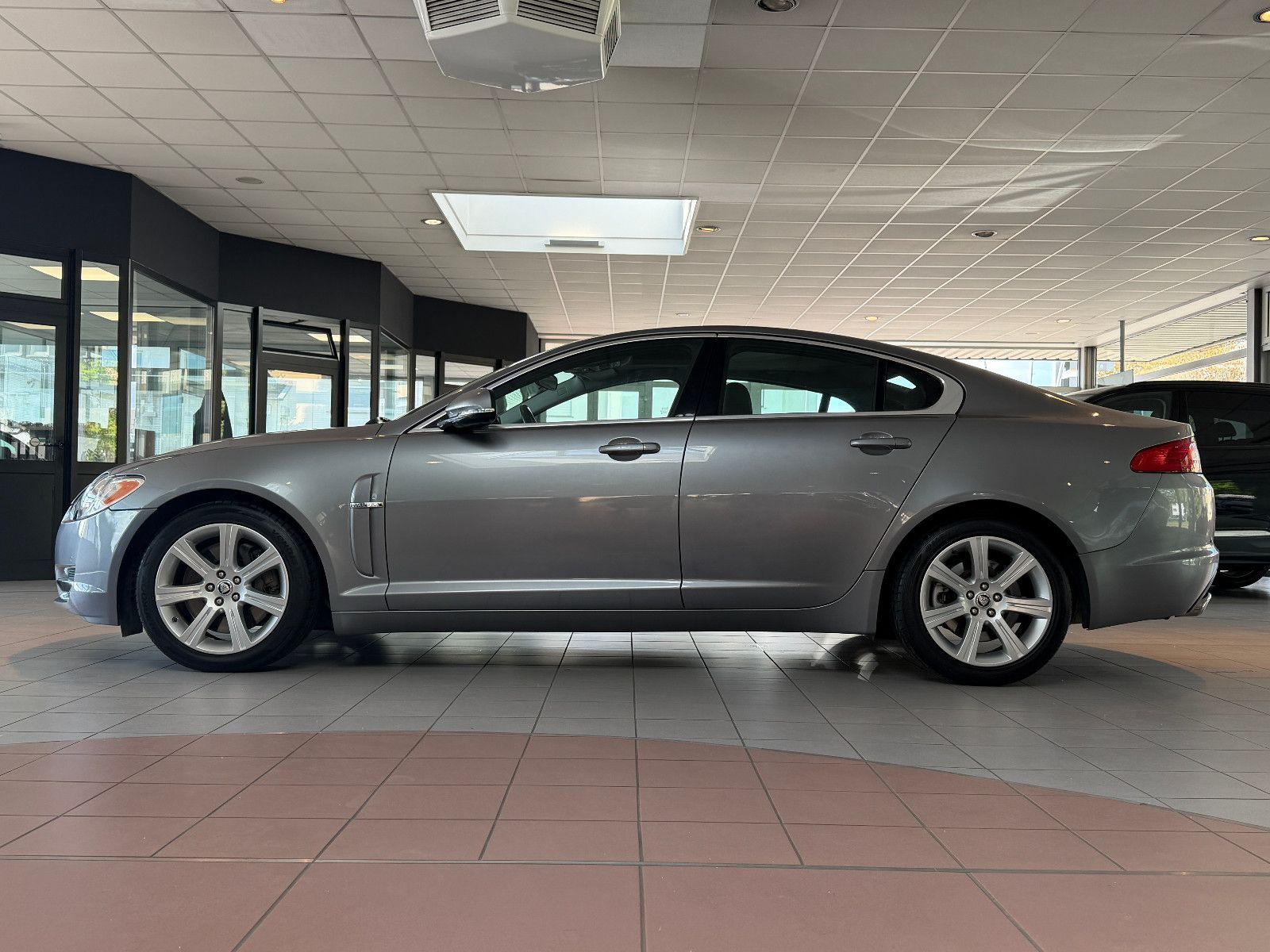 Fahrzeugabbildung Jaguar XF 3.0 V6 Diesel Edition /S-DACH/KAMERA