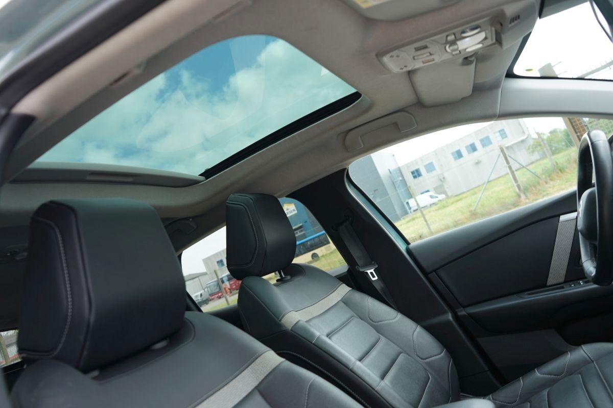 Fahrzeugabbildung Citroën C4 1.5 BlueHDi Shine*Sport*Pano*Head up*360 Kam