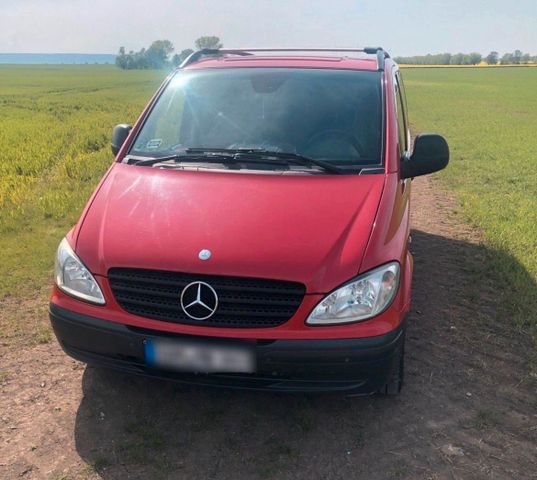 Mercedes-Benz Mercedes Benz Vito Lang Mixto 120 CDI