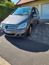 Mercedes-Benz B 180 NGT BlueEFFICIENCY - - Mercedes-Benz B-Klasse: Ngt