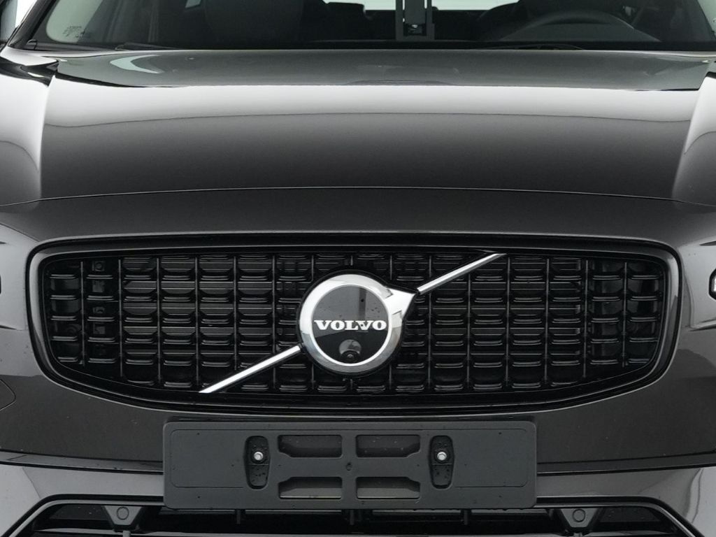 Volvo V90 Kombi Plus Dark Recharge Plug-In Hybrid AWD  foto 4