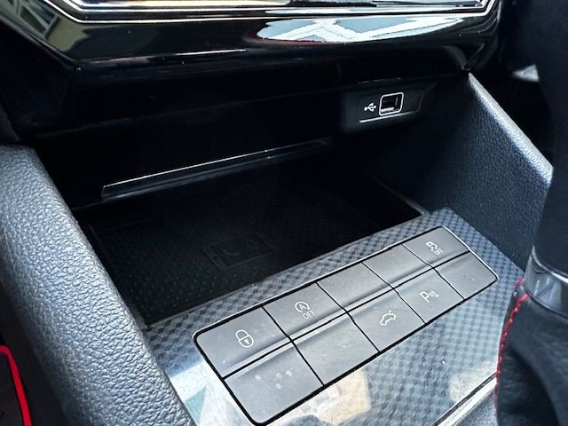 Octavia Combi RS PANO;NAV;BFS;CARPLAY