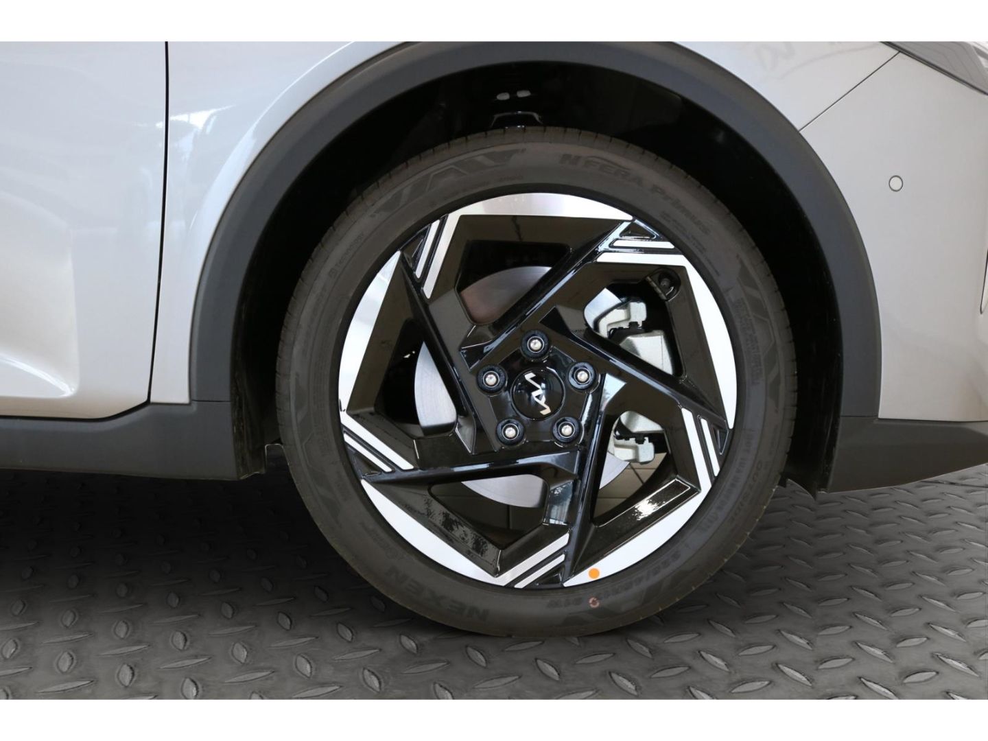 Fahrzeugabbildung Kia K4 1.6 T-GDI 110 kW Spirit Navi Digitales Cockpi