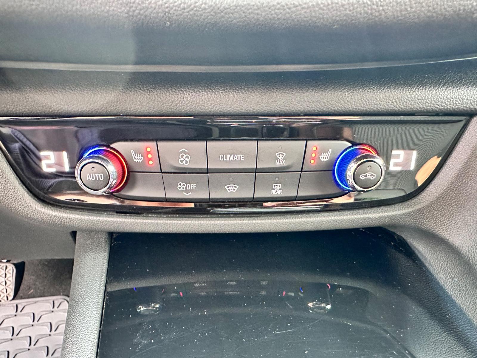 Opel Insignia B ST Navi HuD ACC AHK Kamera Massage
