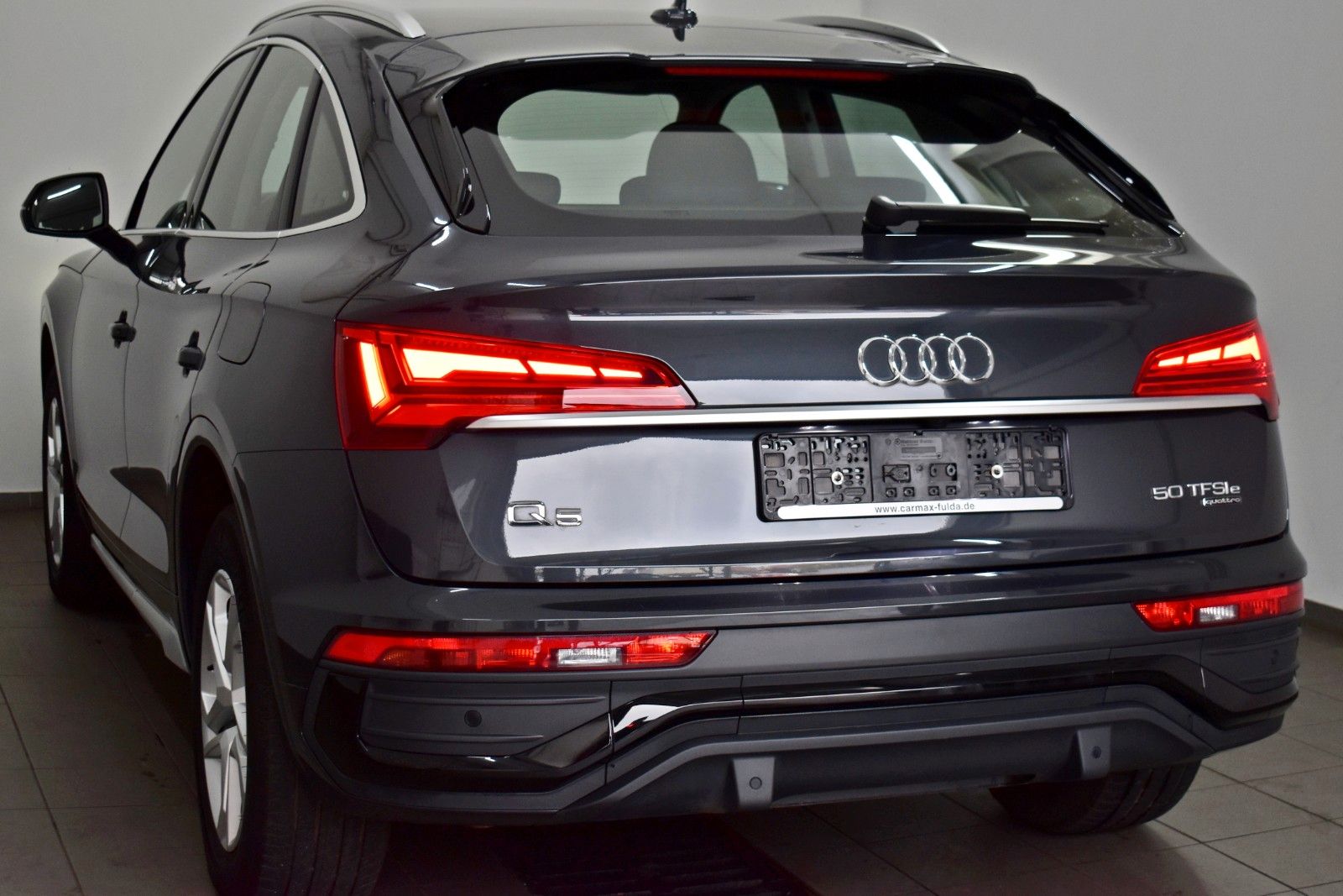 Fahrzeugabbildung Audi Q5 Sportback 50 TFSIe quattro Leder,Navi,Matrix