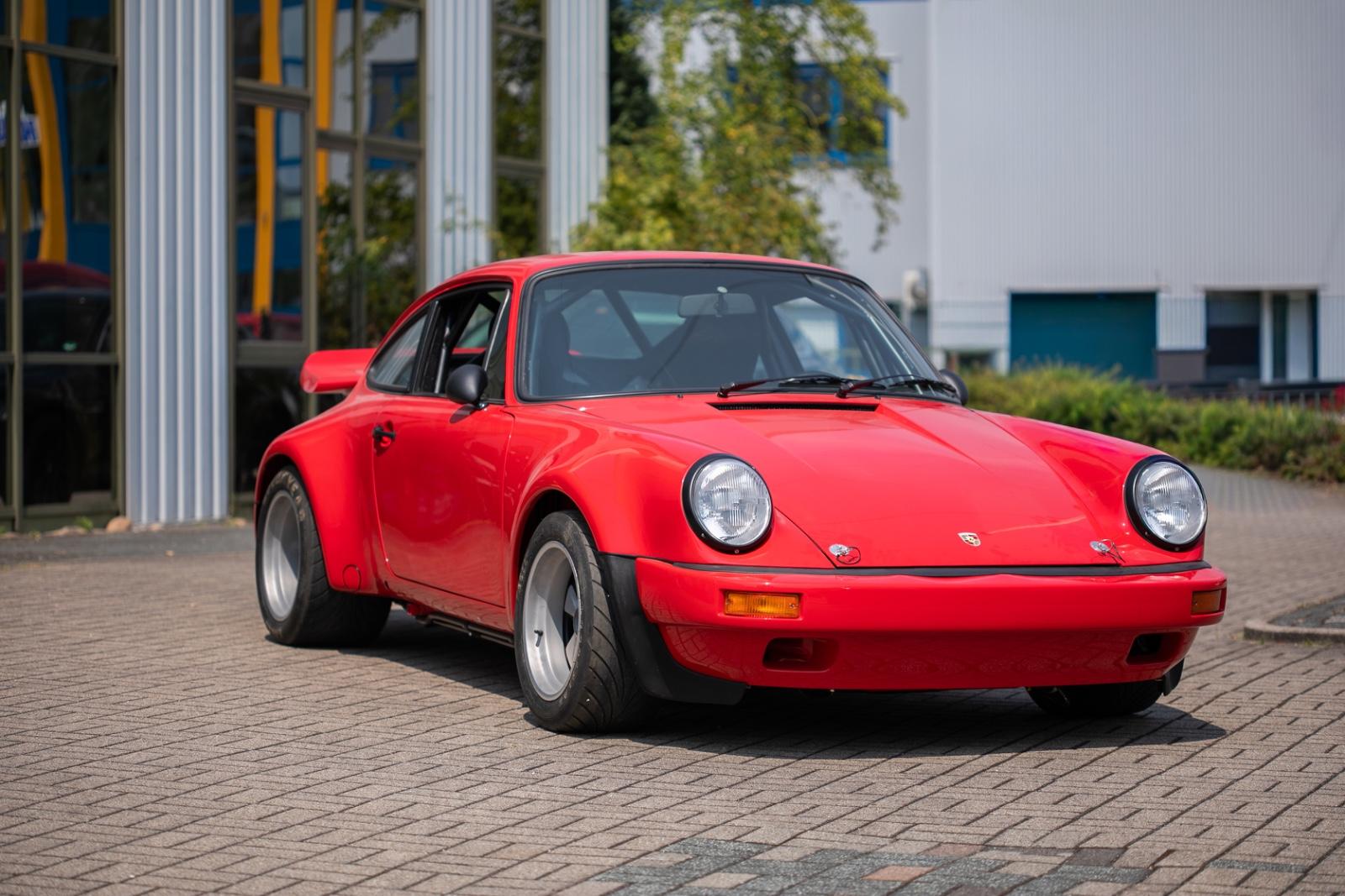 Porsche Recreation 911 SCRS