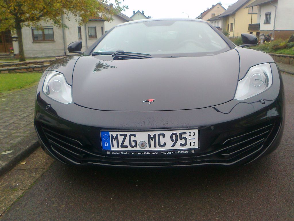 McLaren MP4-12C
