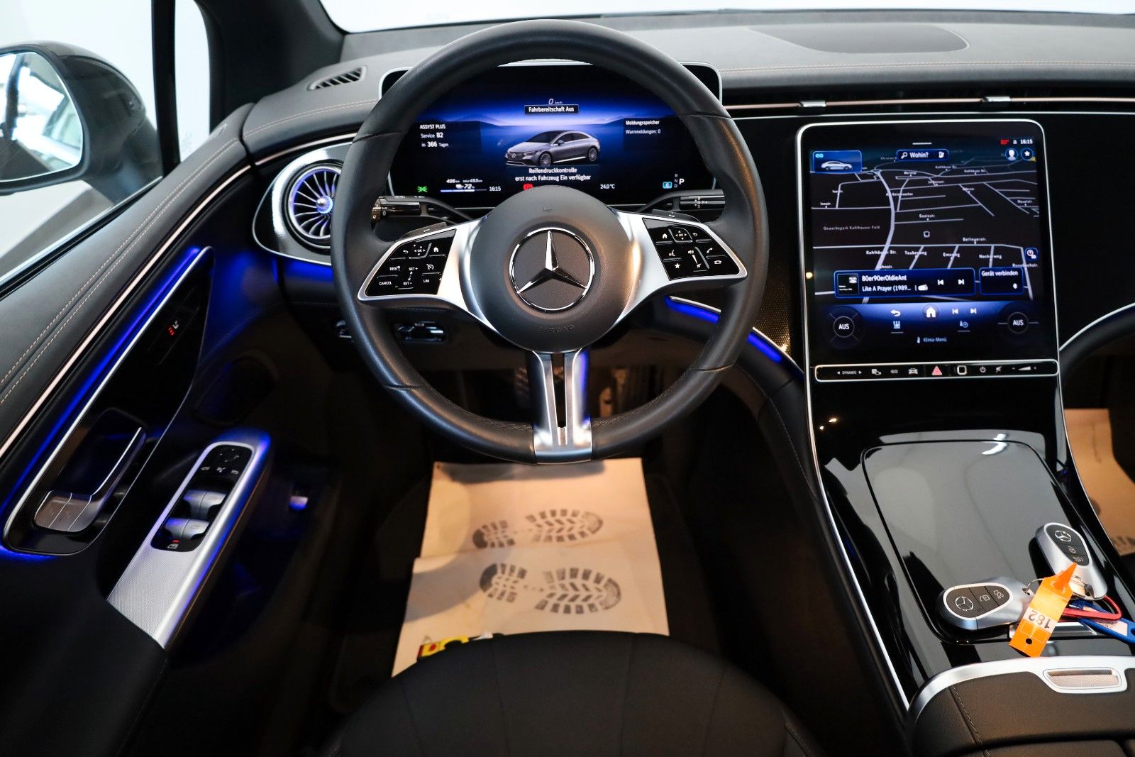 Fahrzeugabbildung Mercedes-Benz EQE 300,Leder,Navi,LED,SH,Kamera,Keyless,Carplay