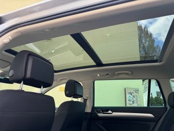 Volkswagen Passat Variant - 12