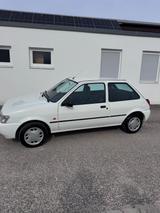 Ford Oldtimer Ford Fiesta - Ford Fiesta: Old