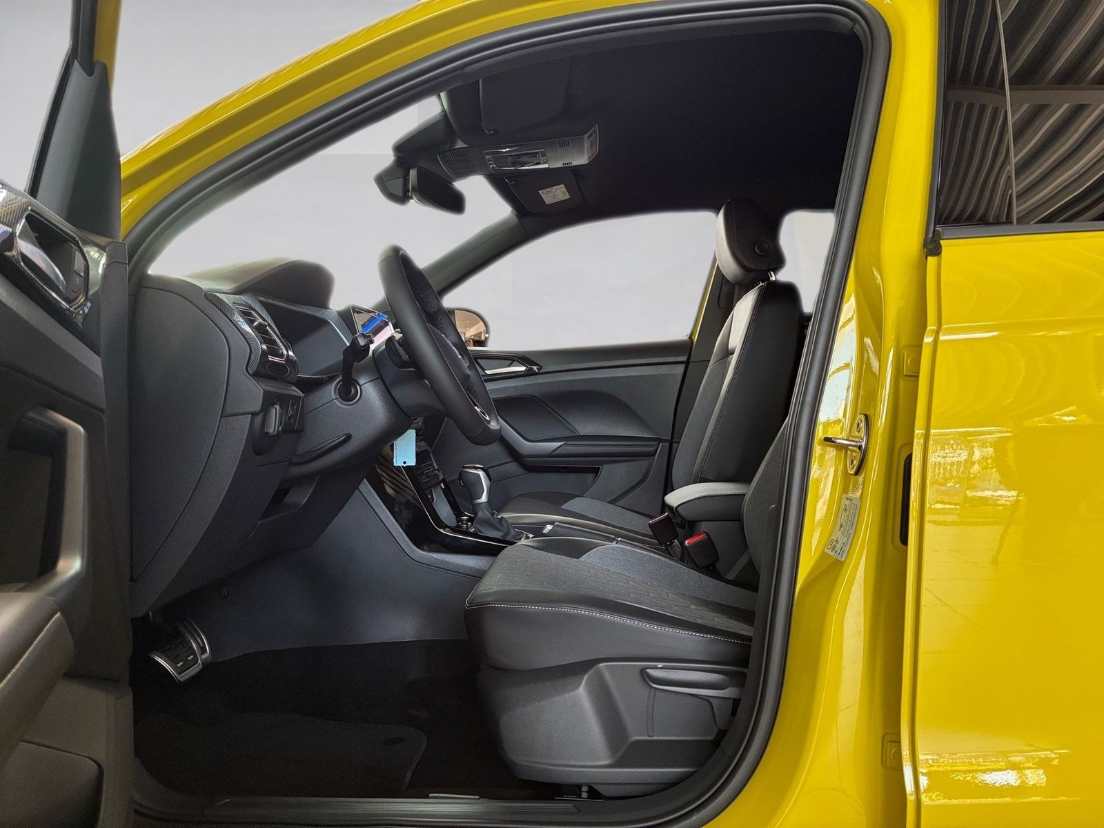 Fahrzeugabbildung Volkswagen T-Cross 1.0 TSI 85 kW Energy AHK,Kamera,LED,Navi