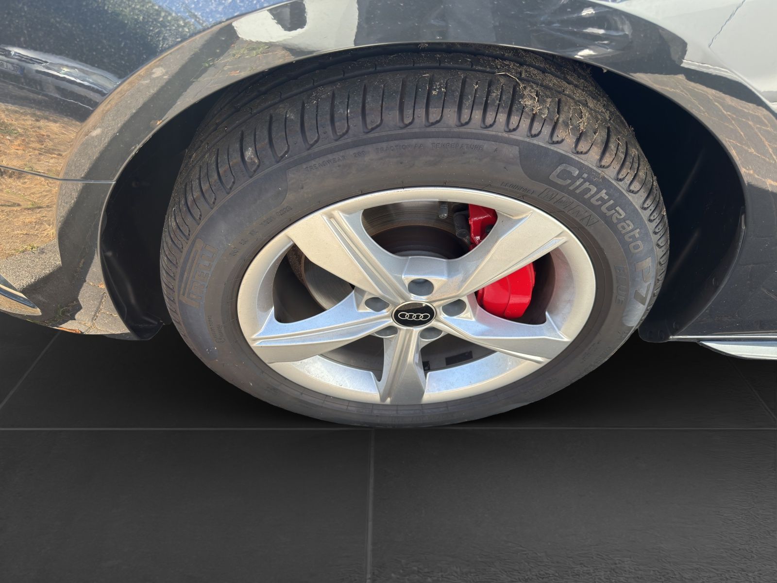 Audi A4 - Bild 8