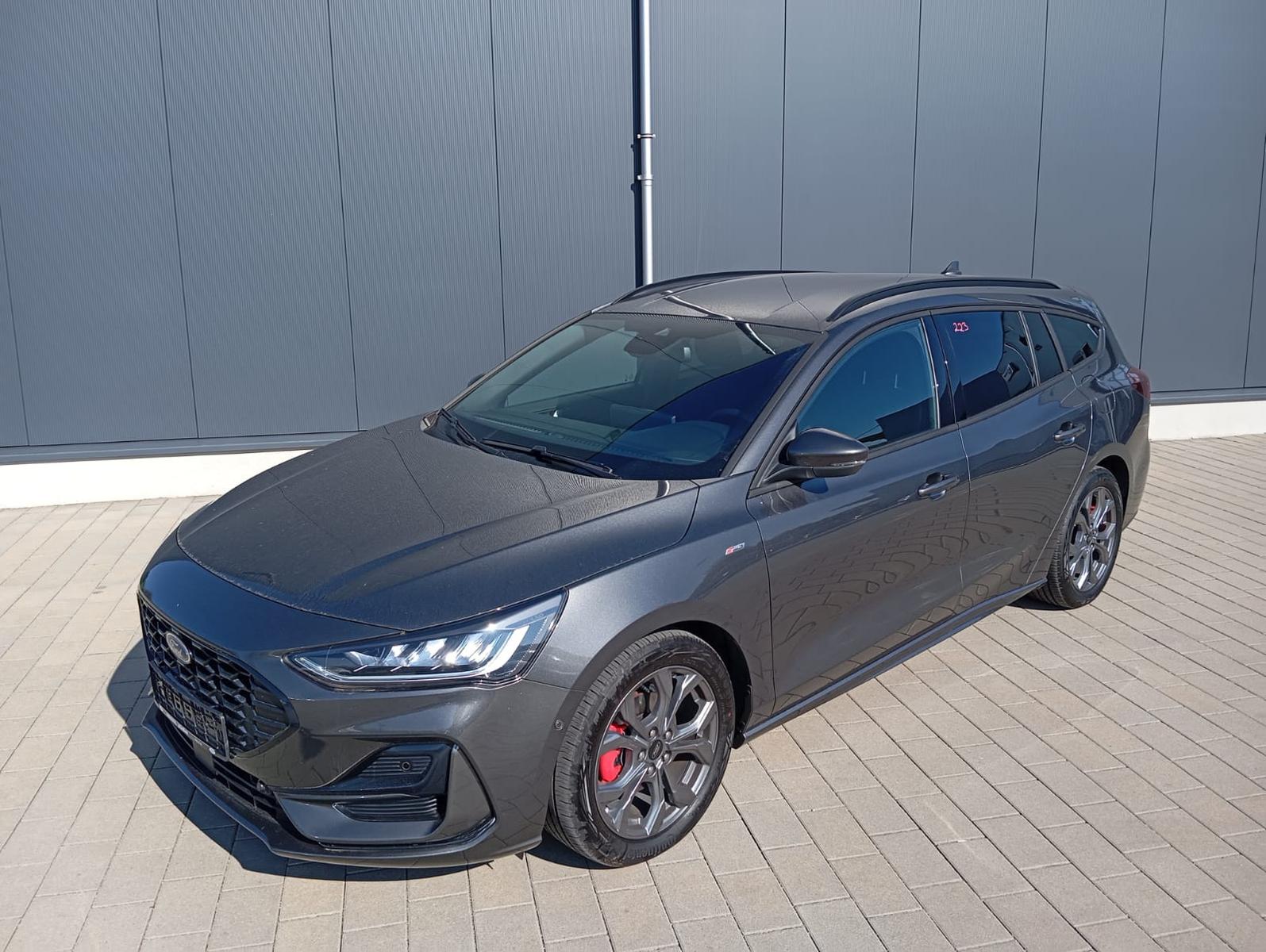Ford Focus Turnier ST-Line X*Automatik*
