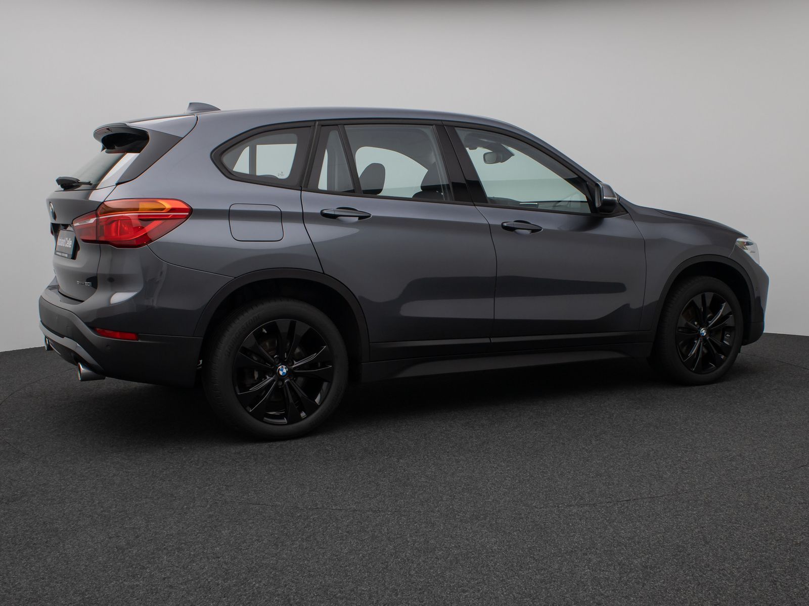 Fahrzeugabbildung BMW X1 sD20i Kamera DAB HiFi Navi Geschwindigkeitsre