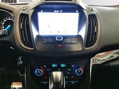 FORD Kuga ST-Line 4WD Titanium Navi SHZ Kamera ACC
