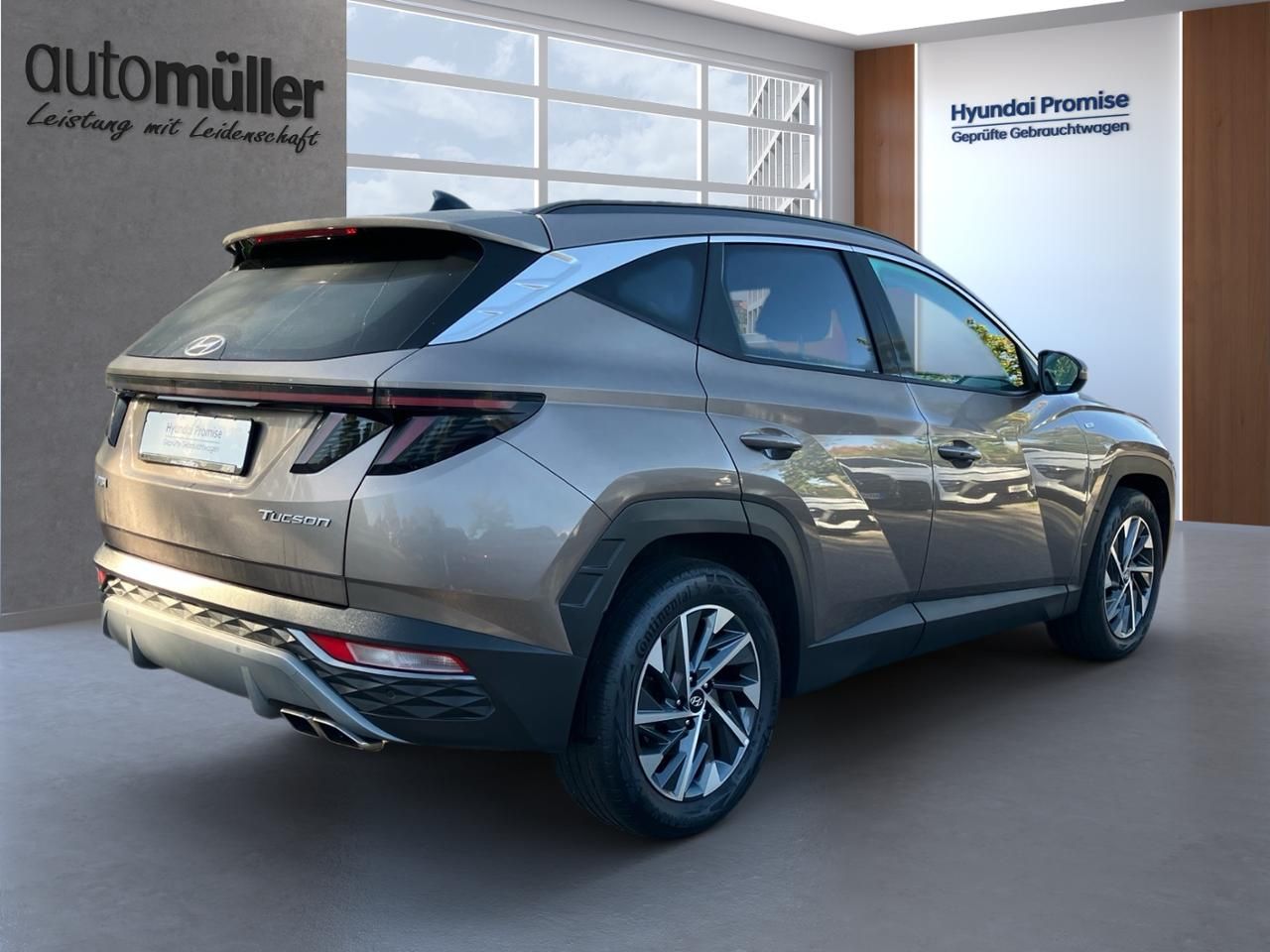 Fahrzeugabbildung Hyundai TUCSON TREND SHZ*LHZ*NAVI*CARPLAY*USB*KRELL*